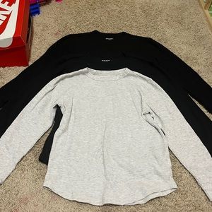 Old Navy 3 pack of Thermal Long Sleeves.